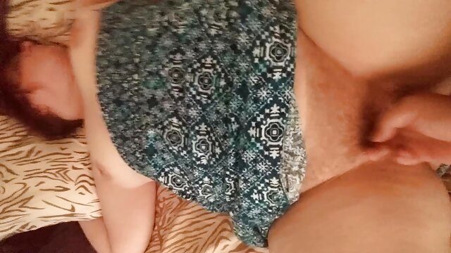 Ele trai com video de sexo online gratis Loiras giras e de tamanho grande.
