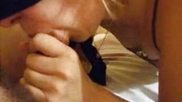 Radka filme pornô fazendo sexo ao vivo flexível posando para você