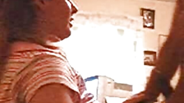 Comido o filme pornô ao vivo e bêbado